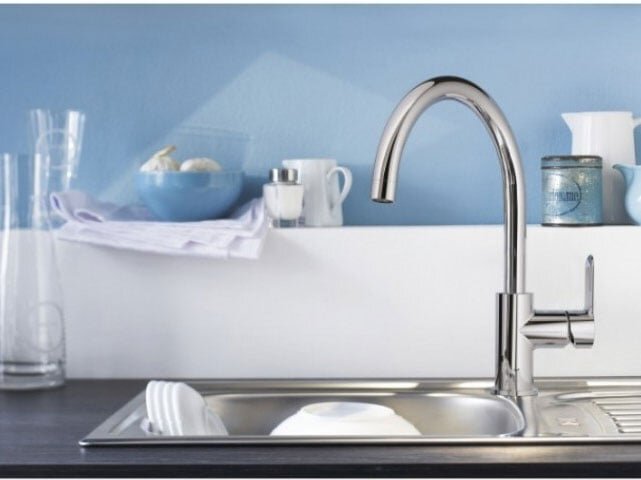 Vòi bếp nóng lạnh Grohe BayEdge 31233000 Vòi bếp nóng lạnh Grohe BayEdge 31233000
