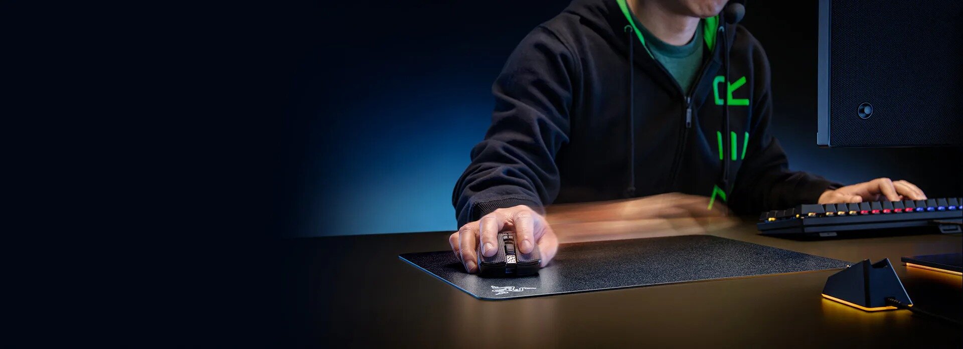 Bàn di chuột Razer Acari - Ultra High-Speed Mouse Mat (RZ02-03310100-R3M1 2