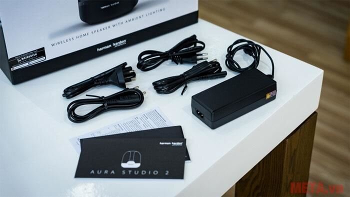 Loa Harman Kardon Aura Studio 2