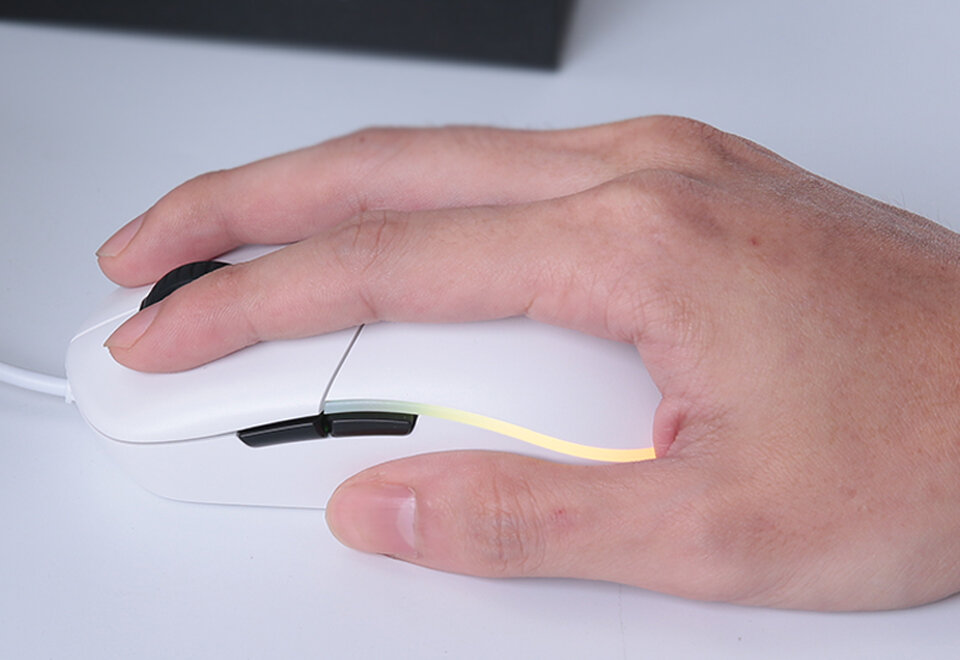 Chuột Có Dây Dareu LM121 Màu Đen 1