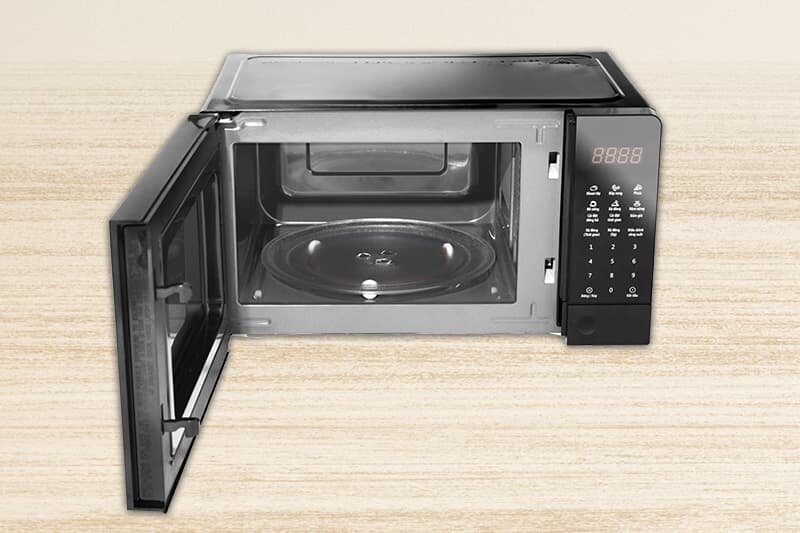 Bluestone MOB-7815 gồm đa dạng các chế độ nấu