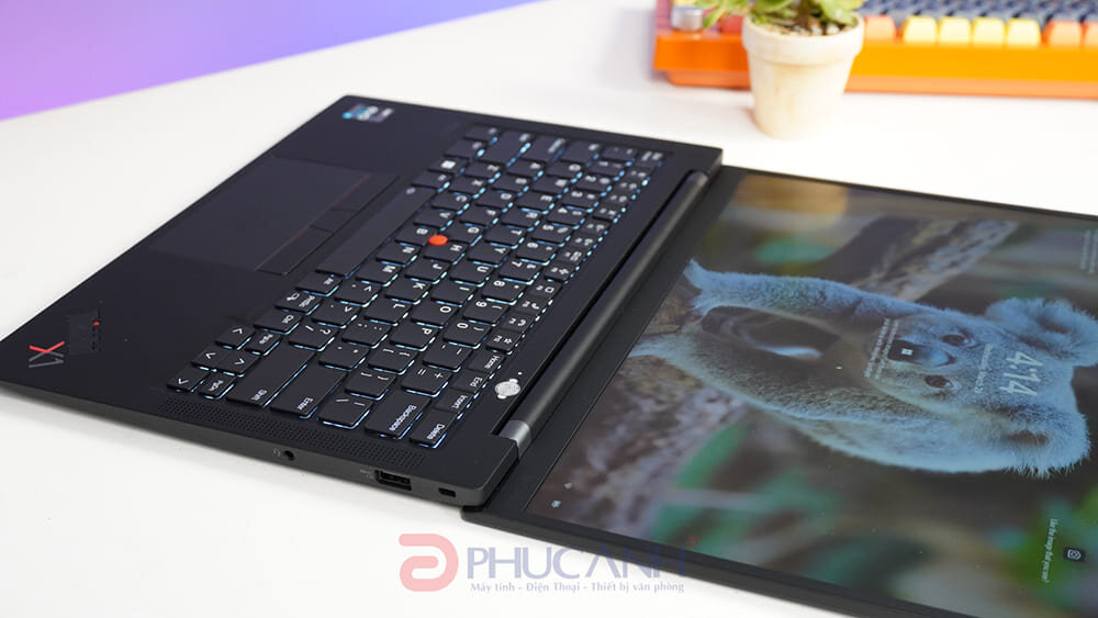 Lenovo ThinkPad X1 Carbon Gen 10 21CB00A6VN TOUCH