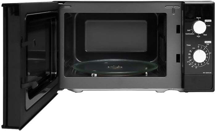 Lò vi sóng Panasonic NN-GM24JBYUE 20L có khoang chứa rộng rãi Lò vi sóng Panasonic NN-GM24JBYUE 20L có khoang chứa rộng rãi