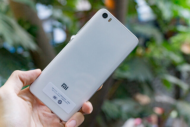 Điện thoại Xiaomi Mi5 64GB