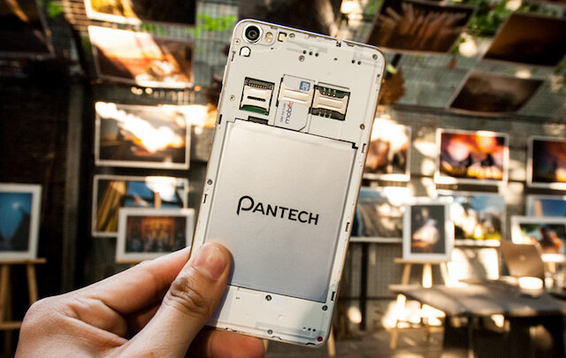 Điện thoại Pantech V955