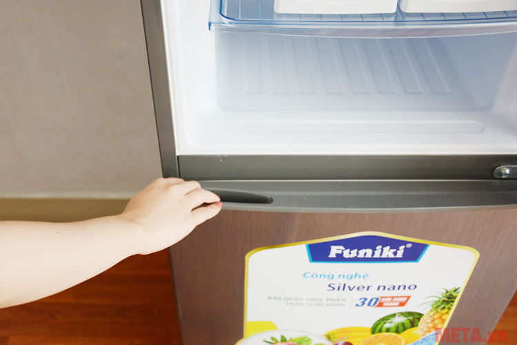 Tủ lạnh Funiki FR-135CD (135 lít) Tủ lạnh Funiki FR-135CD (135 lít)