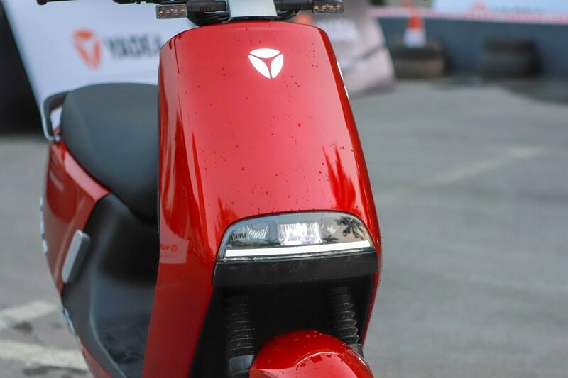 Xe máy điện Yadea G5