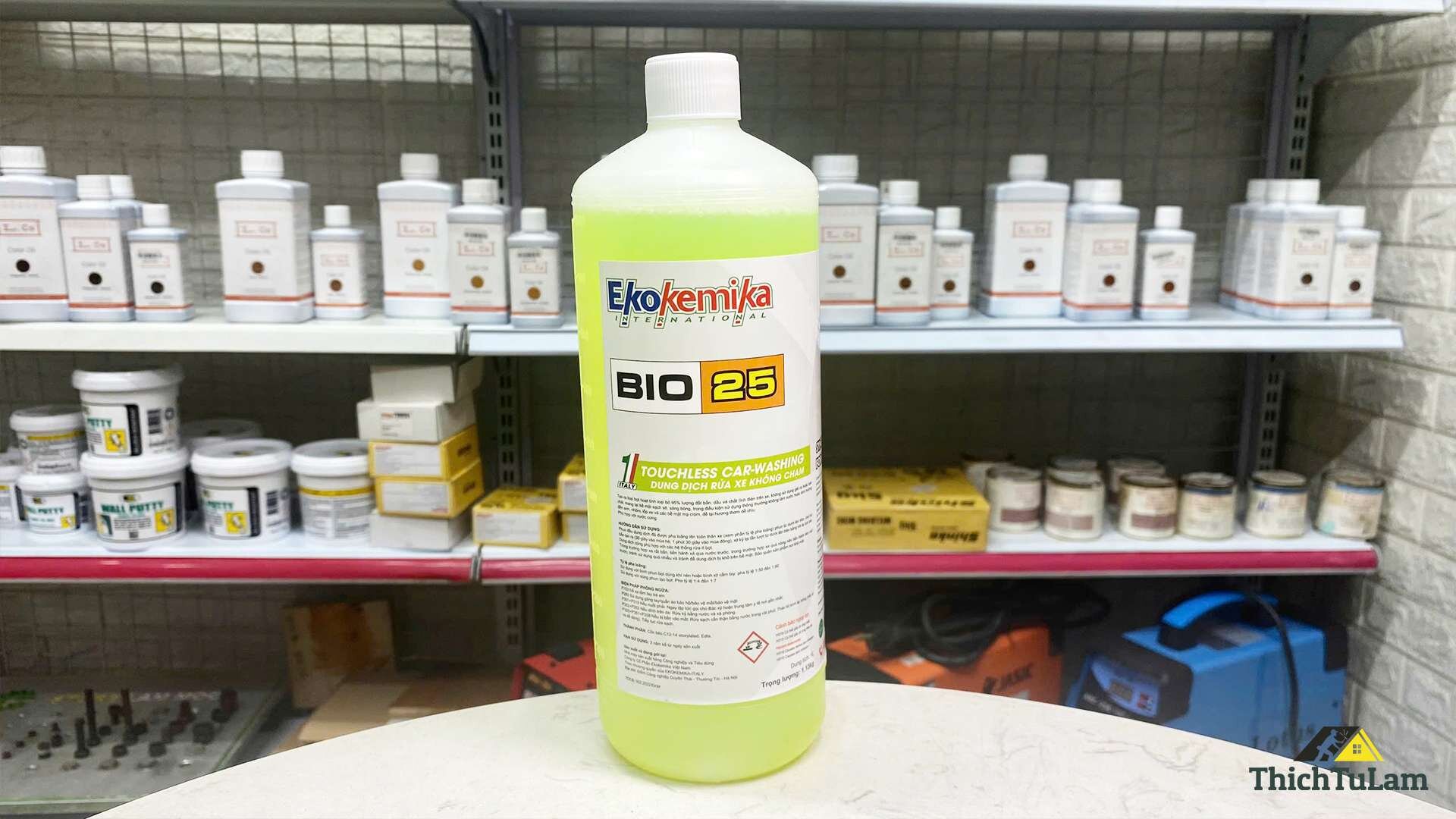 Dung dịch rửa xe không chạm Ekokemika BIO 25