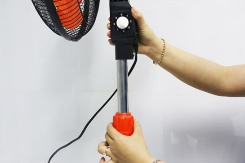 Quạt Cây Senko DTS1607