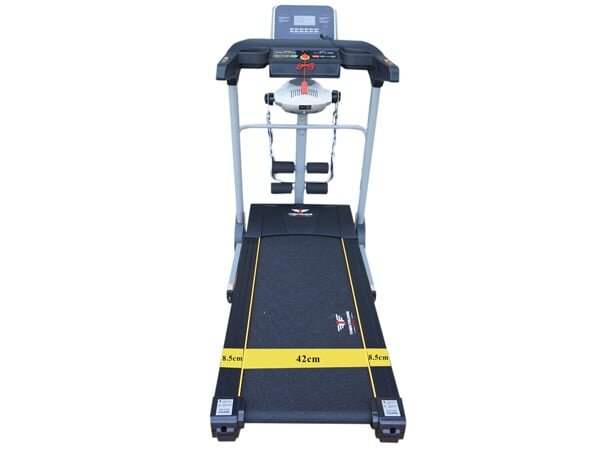 Thiết kế bàn chạy rộng rãi, tạo cảm giác thoải mái cho người chạy