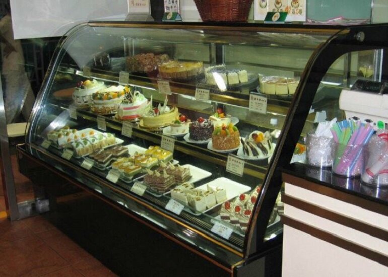 Tủ trưng bày bánh Berjaya HDW-09SS-3