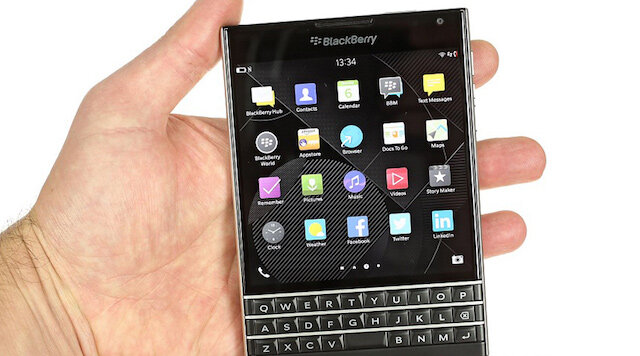Điện thoại BlackBerry Passport Silver Edition