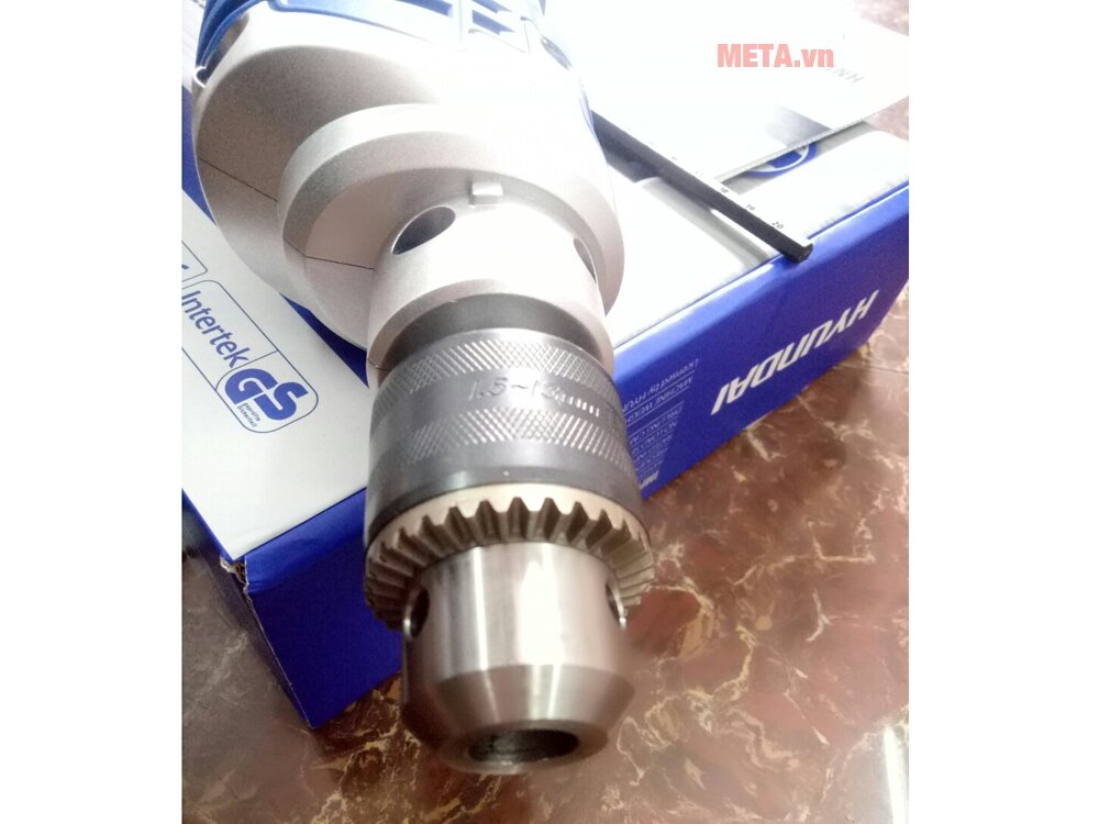 Máy khoan búa Hyundai HKB213