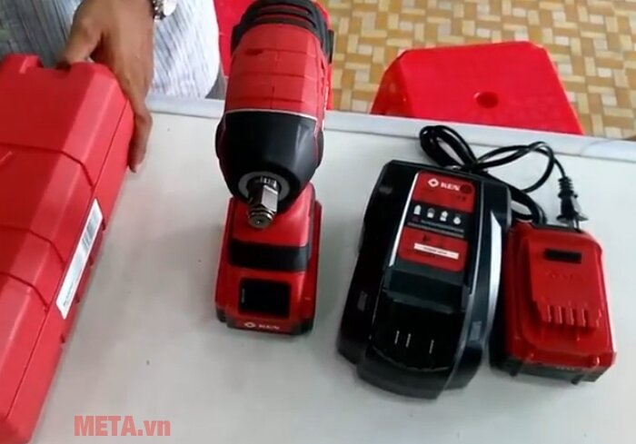 sử dụng pin sử dụng pin