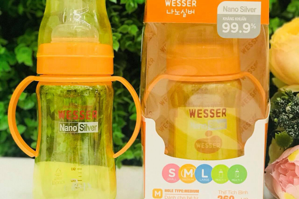 Bình sữa Wesser Nano Silver 260ml  Bình sữa Wesser Nano Silver 260ml