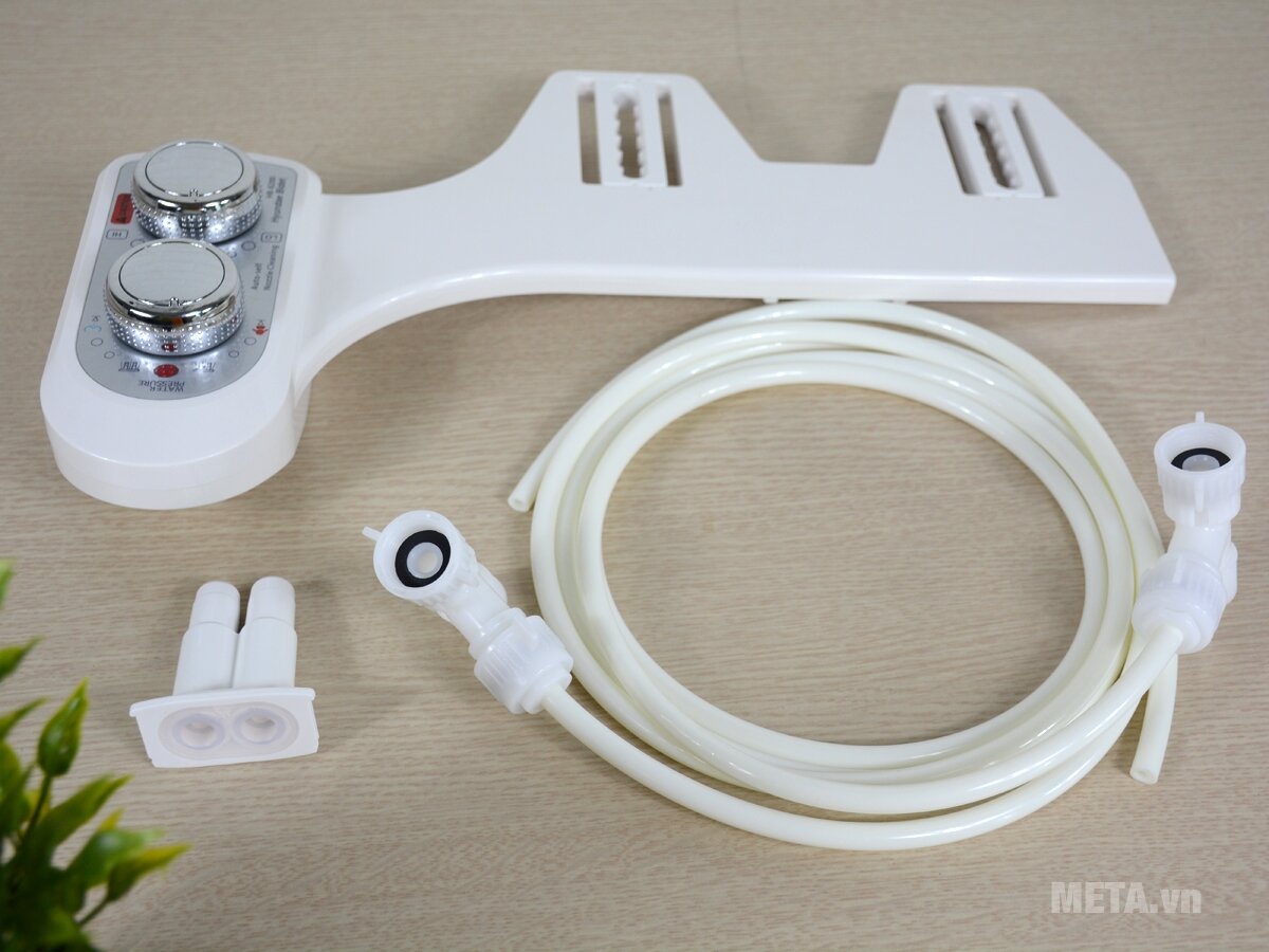 Thiết bị vệ sinh Hyundae Bidet 2 vòi phun HB-8200