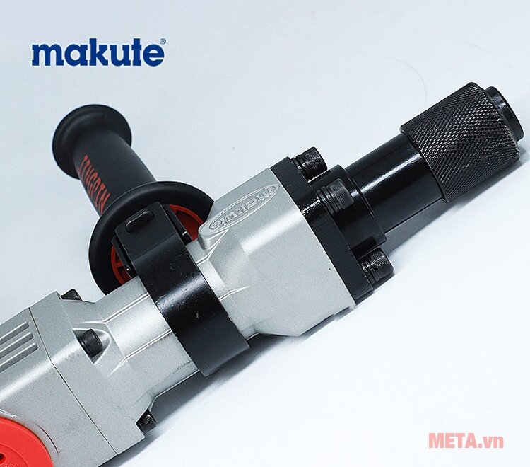 Máy đục bê tông Makute DH35