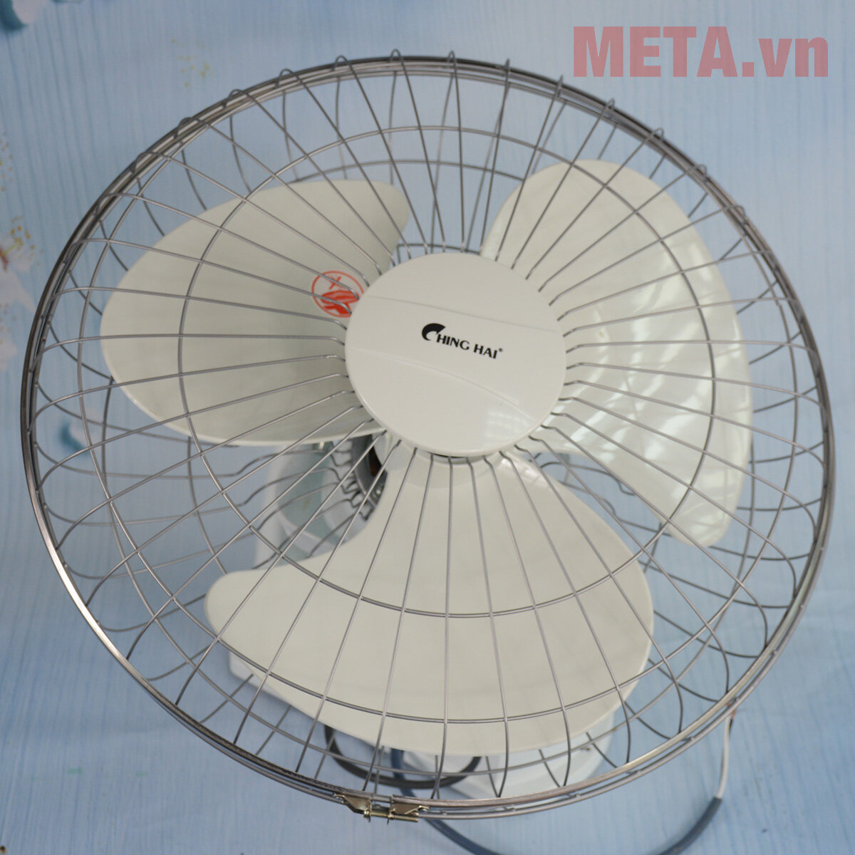 Quạt đảo trần Ching Hai HB9360A có điều khiển Quạt đảo trần Ching Hai HB9360A có điều khiển