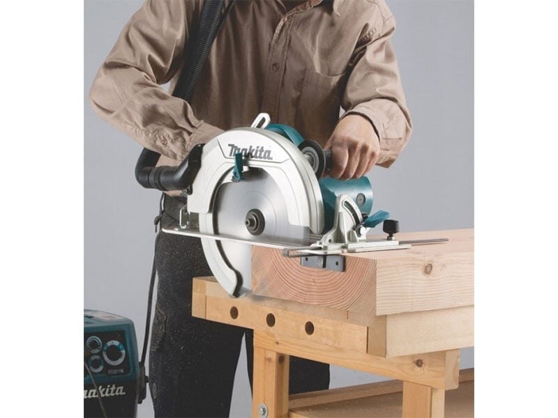 Máy cưa đĩa Makita HS0600