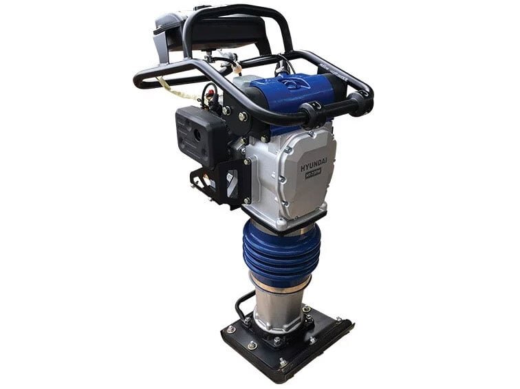 Hyundai HT-72FW có lực đầm khỏe Hyundai HT-72FW