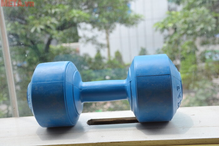 Tạ tay nhựa 5 kg