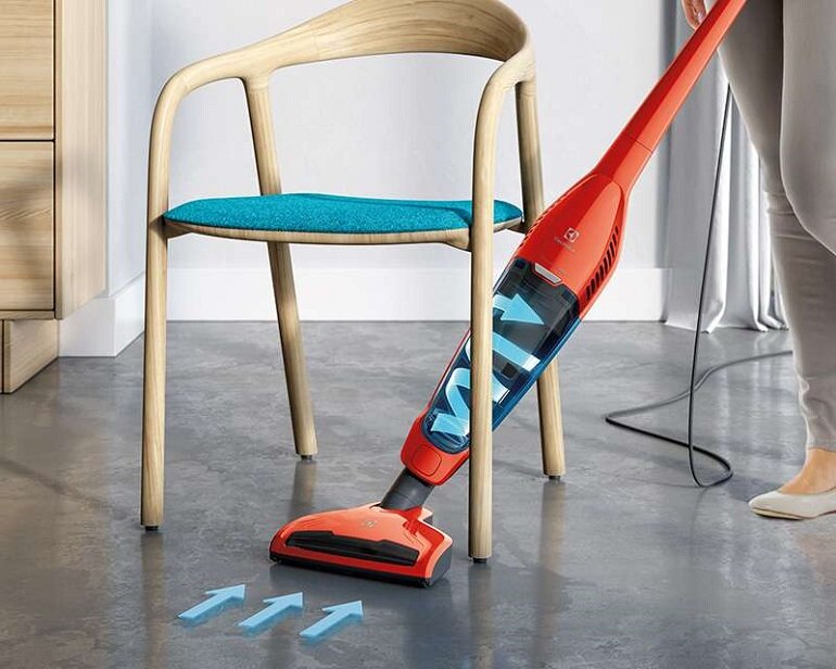 Máy hút bụi cầm tay có dây Electrolux EDYL35OR