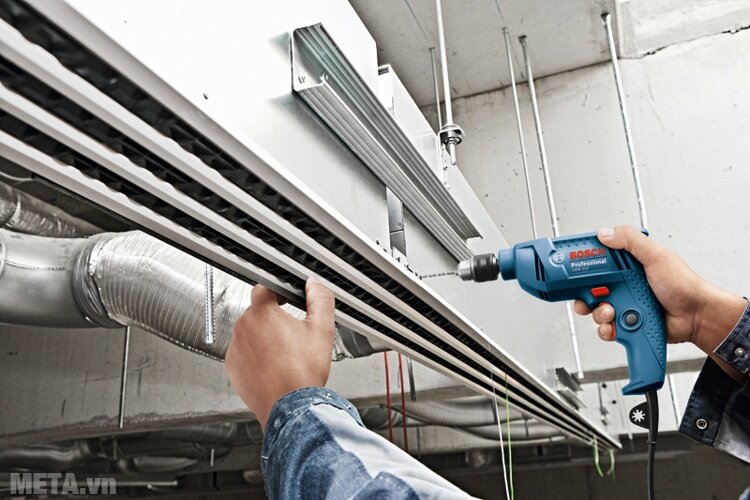 Máy khoan Bosch GBM 320