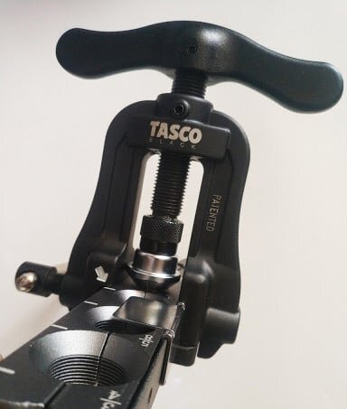 Dụng cụ nong loe ống đồng dùng cho thợ điều hòa Dụng cụ nong loe ống đồng