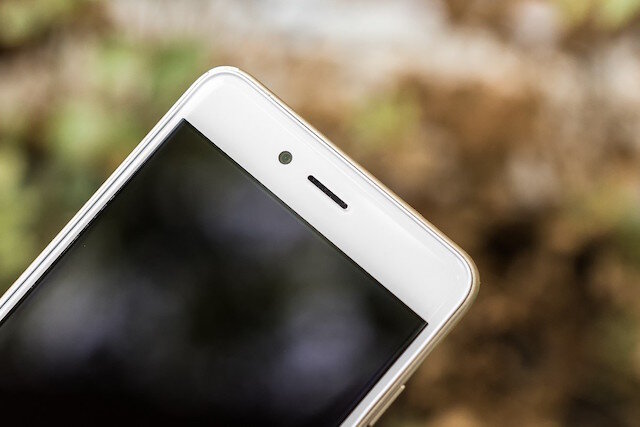 Điện thoại Mobiistar Lai Yuna C