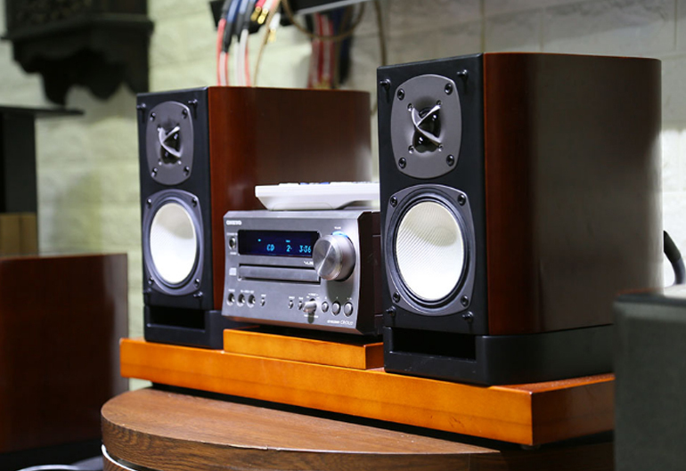 Dàn âm thanh mini Onkyo CR-D1LTD