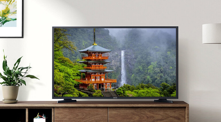 Smart Tivi Samsung 32 inch UA32T4500 với thiết kế chắc chắn, mạnh mẽ