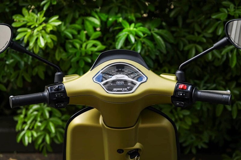 Xe máy điện Vespa Sprint S Elettrica 45