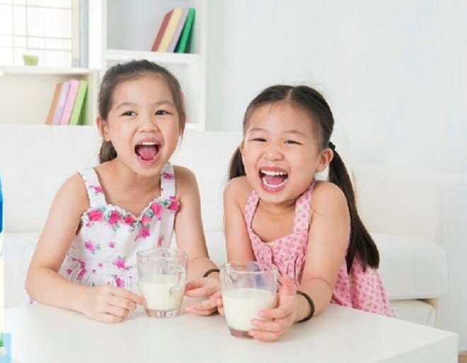 So sánh sữa bột Pediasure Mỹ và Nga cho trẻ, loại nào tốt hơn?