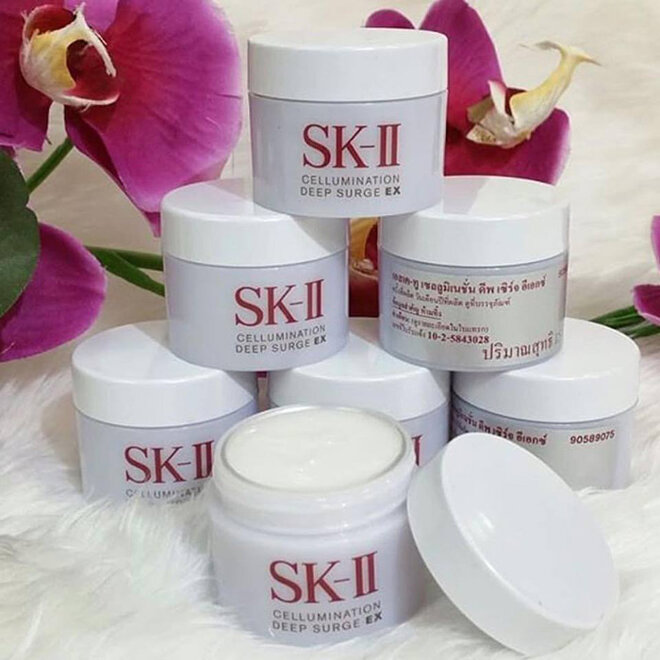 Kem dưỡng trắng sâu SK-II Cellumination Deep Surge EX 15G 