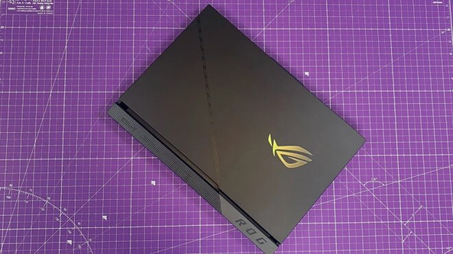 Asus ROG Strix Scar 17 X3D: Laptop gaming mạnh mẽ với công nghệ 3D V-cache!