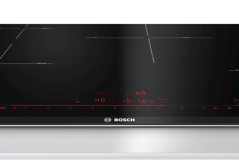 Bosch PIE875DC1E giảm giá mạnh, bếp từ 4 vùng nấu còn đáng mua trong năm 2026?