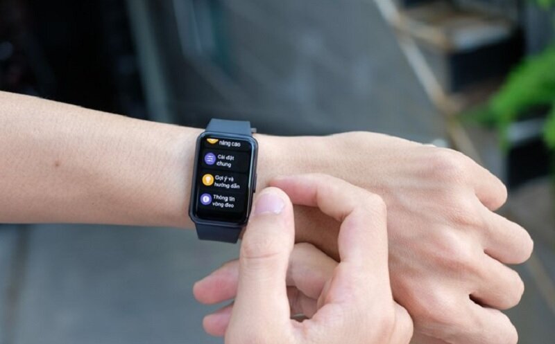 Đồng hồ thông minh Samsung Galaxy Fit3: Giá chỉ 1 triệu đồng mà rất