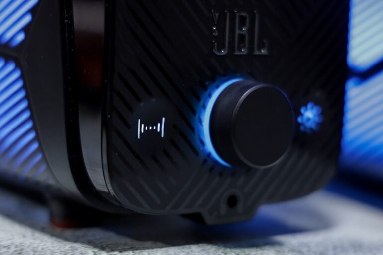 loa vi tính jbl quantum duo