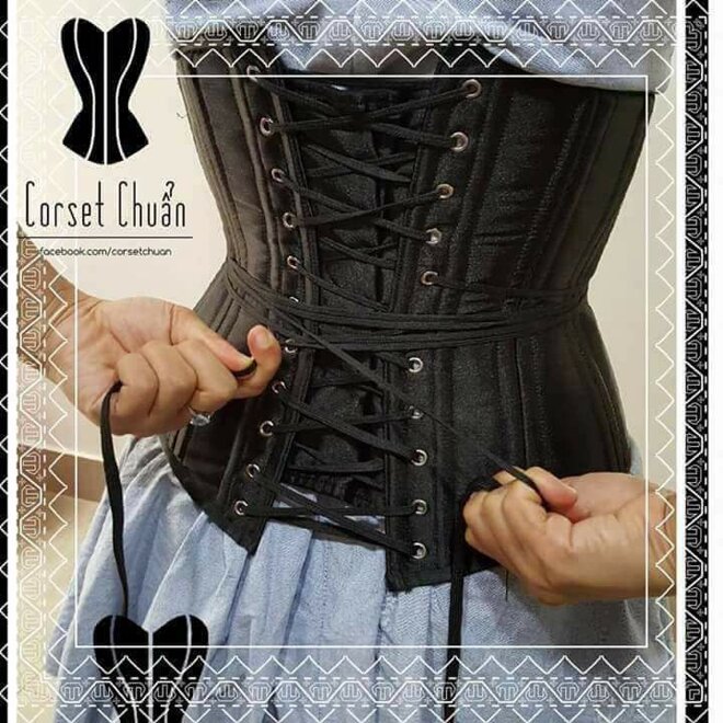 Chiếc Corset siết dây được phụ nữ Châu Âu sử dụng từ rất lâu 