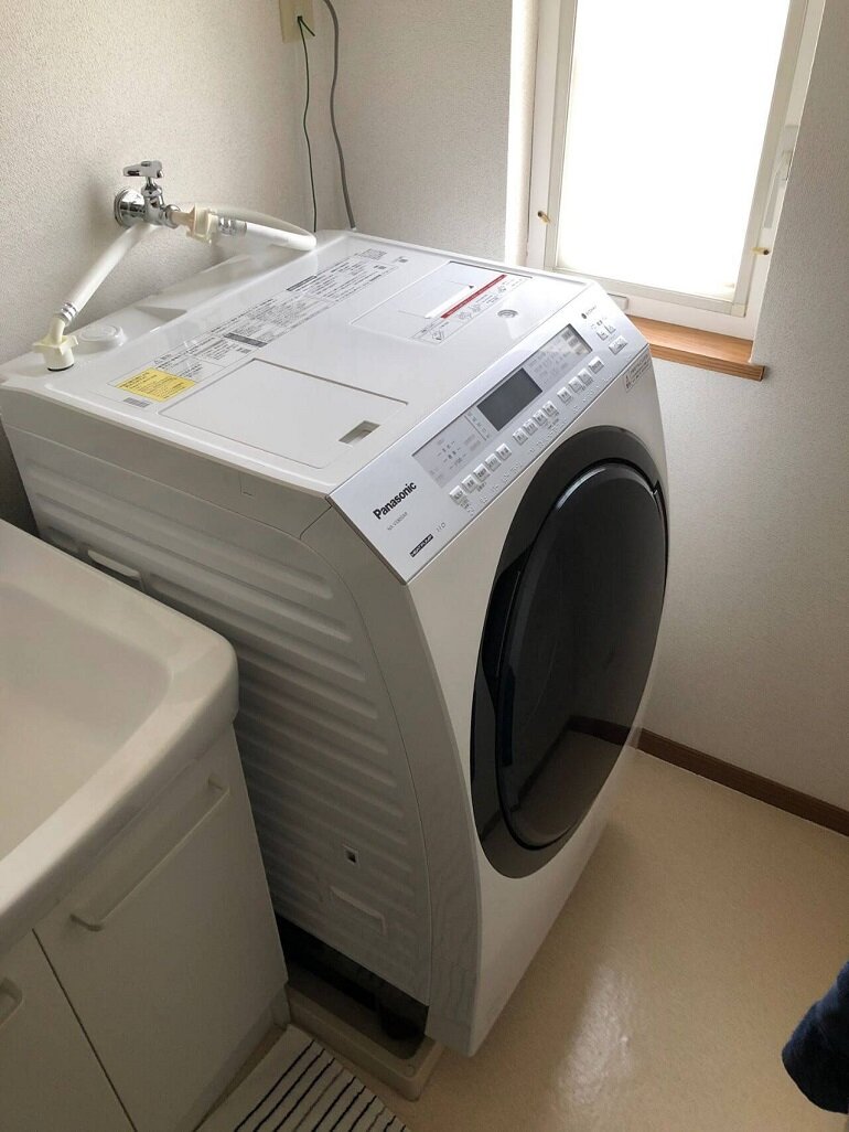 Máy giặt Panasonic 10 kg NA-VX700AL