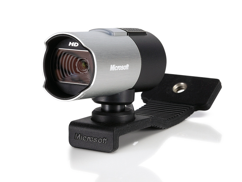 WebCam Logitech B990 HD ch nh h ng gi r