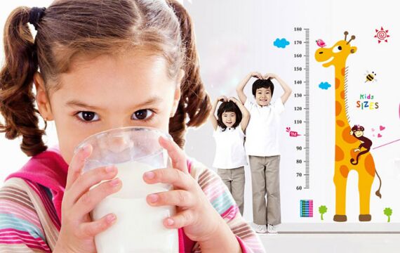 18 loại sữa phát triển toàn diện cho bé cả về trí não lẫn chiều cao