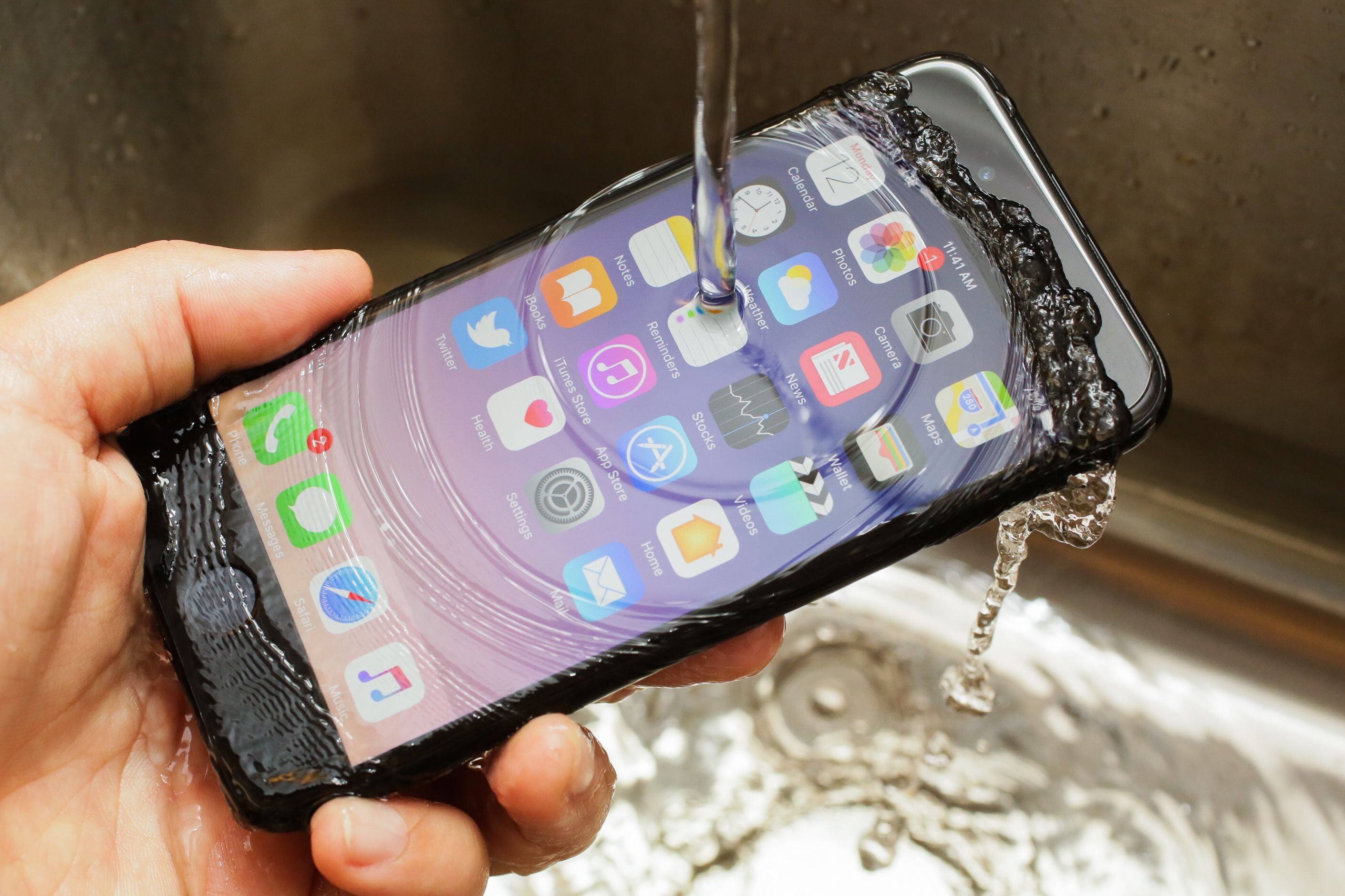 Khả năng chống nước tuyệt vời của chiếc iPhone 7