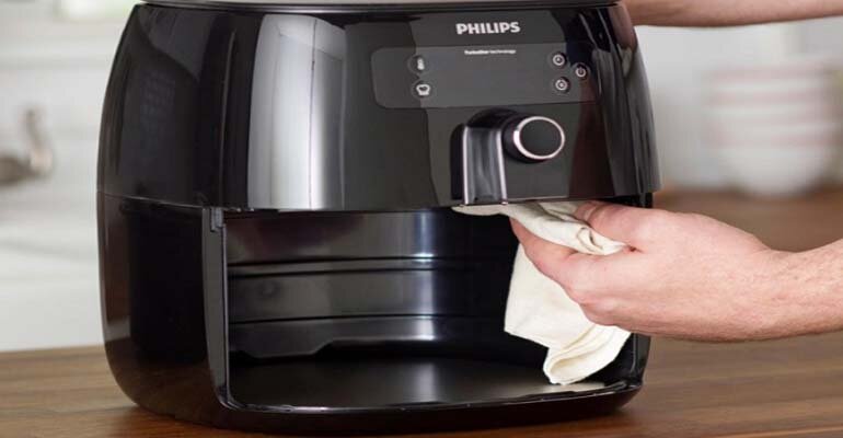 Không nên thường xuyên rửa nồi chiên trong máy rửa bát nồi chiên không dầu