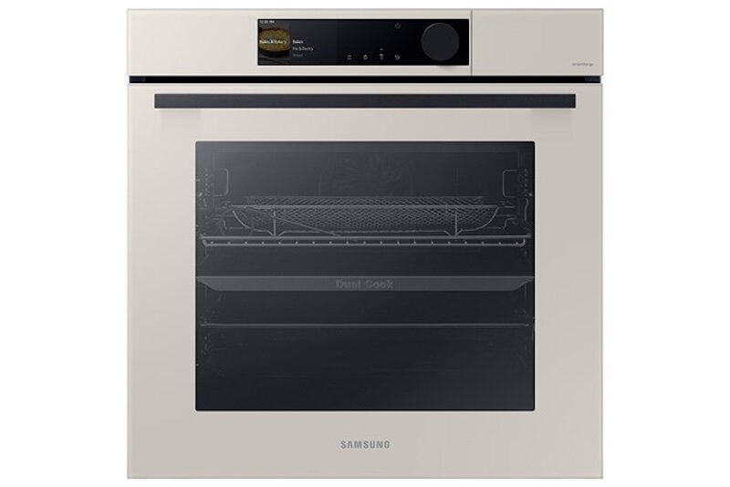 Samsung NV7B6675CAA/SV được trang bị nhiều tiện ích và an toàn