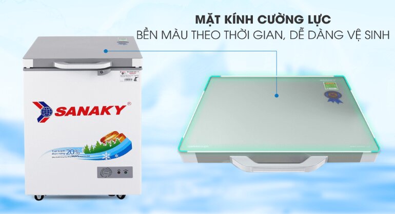 Mặt tủ đông Sanaky 100 lít VH-1599HYKD làm bằng kính cường lực bền bỉ và dễ dàng vệ sinh