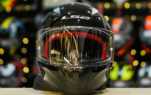 20 nón bảo hiểm có kính chắn gió kiểu mới bảo vệ mắt tốt giá từ 150k