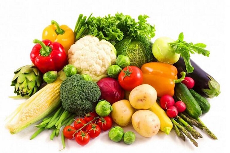 Buổi tối bạn nên ăn rau xanh, hoa quả sẽ tốt cho hệ tiêu hóa và có một giấc ngủ ngon.