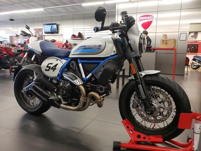 Ducati Scrambler Cafe Racer