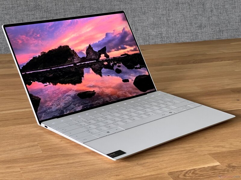 Đánh giá Dell XPS 13 9340: Ấn tượng từ thiết kế cho tới hiệu năng!